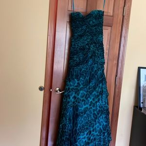 Morel Maxie prom dress